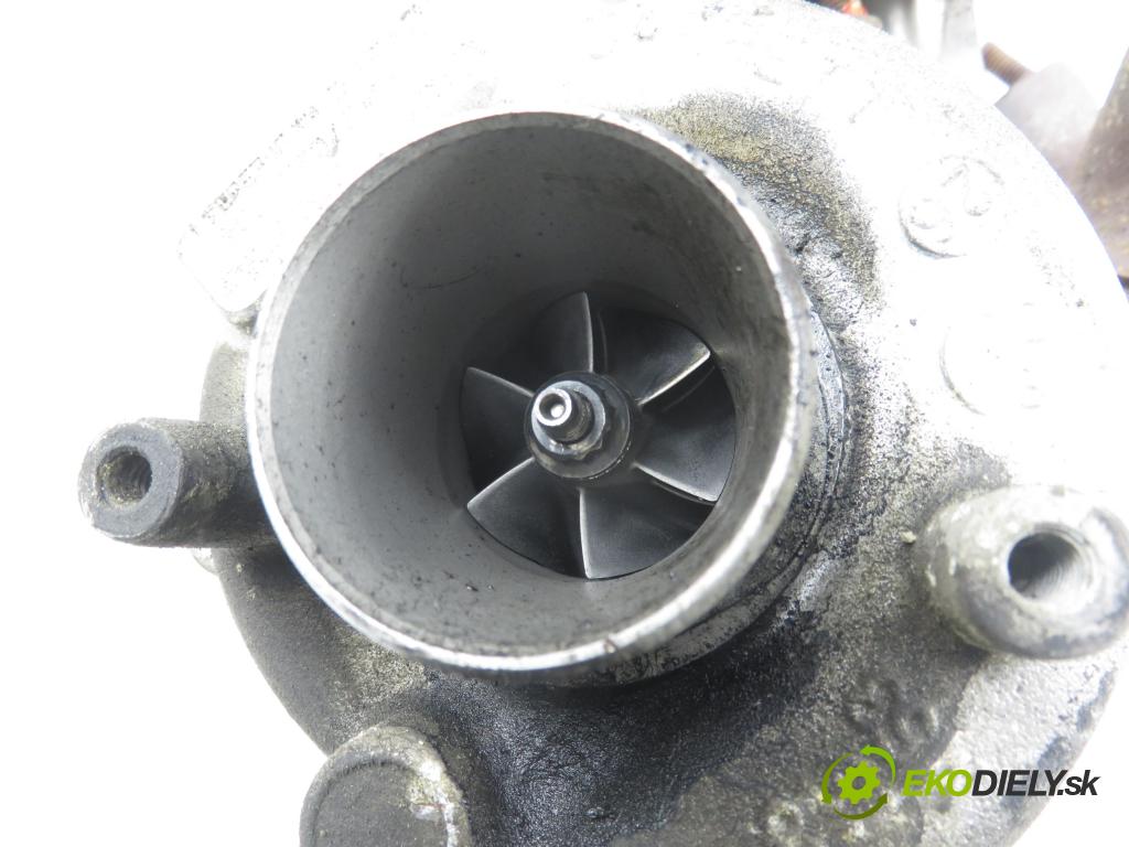 VW PASSAT B5.5 Variant (3B6) KOMBI 2000 74,00 1.9 TDI PD 101 - AVB 1896,00 Turbodúchadlo 028145702R ; GT1749V (Turbodúchadlo (kompletné))