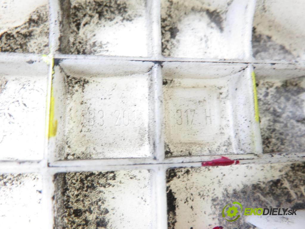 AUDI A6 Avant (4B5, C5) KOMBI 2001 220,00 4.2 quattro - ASG 4172,00 pumpa paliva 4B0906087P ; 4B3201317J ; 4B3201317H