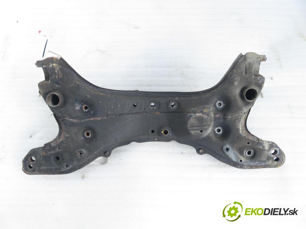 TOYOTA YARIS (_P1_) HB 2001 63,00 1.3 VVTi 86 - 2NZ-FE 1299,00 PŘEDNÍ: