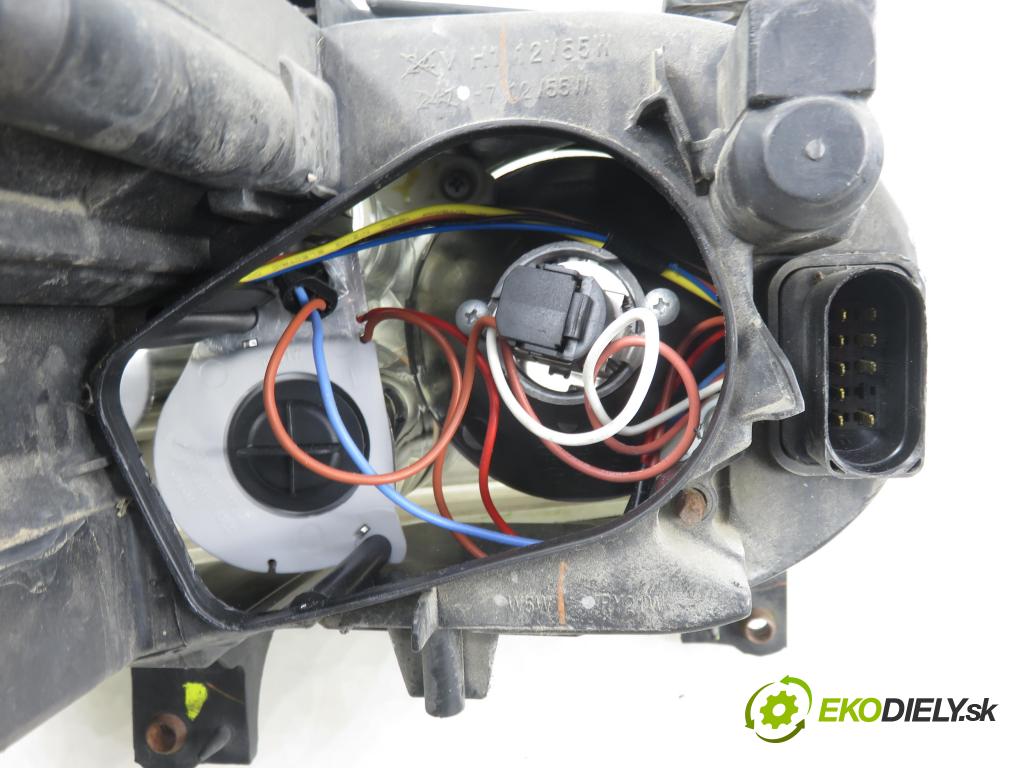 VW TOURAN (1T1, 1T2) MINIVAN 2004 74,00 1.9 TDI PD 100 - AVQ 1896,00 světlo LP