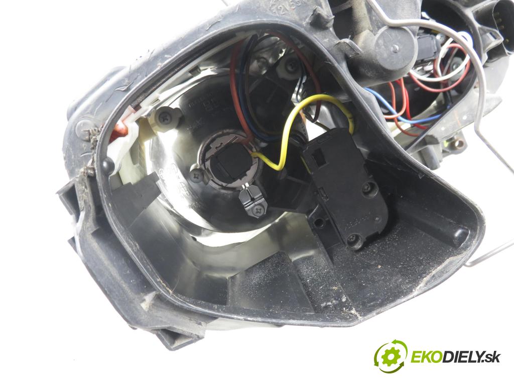 VW TOURAN (1T1, 1T2) MINIVAN 2004 74,00 1.9 TDI PD 100 - AVQ 1896,00 světlo LP