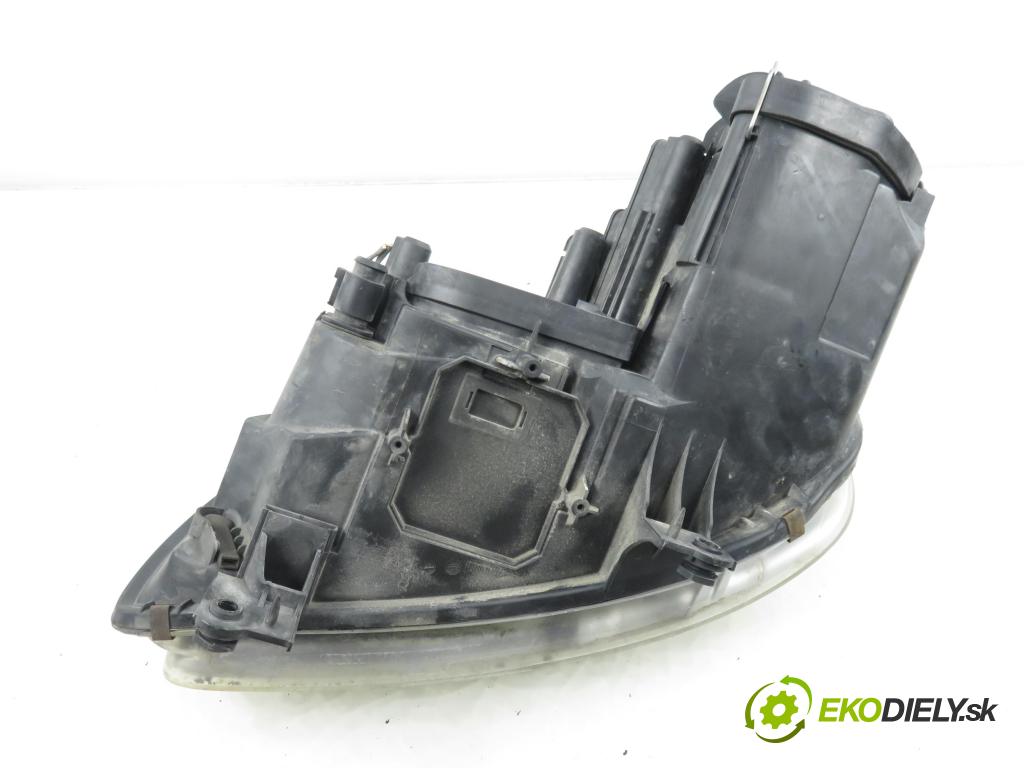 VW TOURAN (1T1, 1T2) MINIVAN 2004 74,00 1.9 TDI PD 100 - AVQ 1896,00 Svetlo LP 0301205202