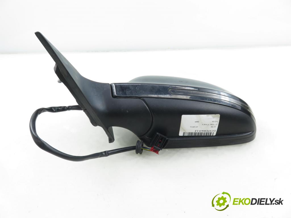 AUDI A5 (8T3) COUPE 2009 140,00 2.7 TDI - CGKA 2698,00 zpětné zrcátko LE