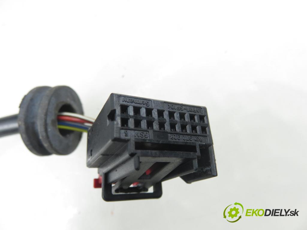 AUDI A5 (8T3) COUPE 2009 140,00 2.7 TDI - CGKA 2698,00 zpětné zrcátko LE