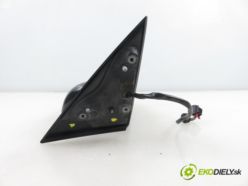 AUDI A5 (8T3) COUPE 2009 140,00 2.7 TDI - CGKA 2698,00 zpětné zrcátko LE