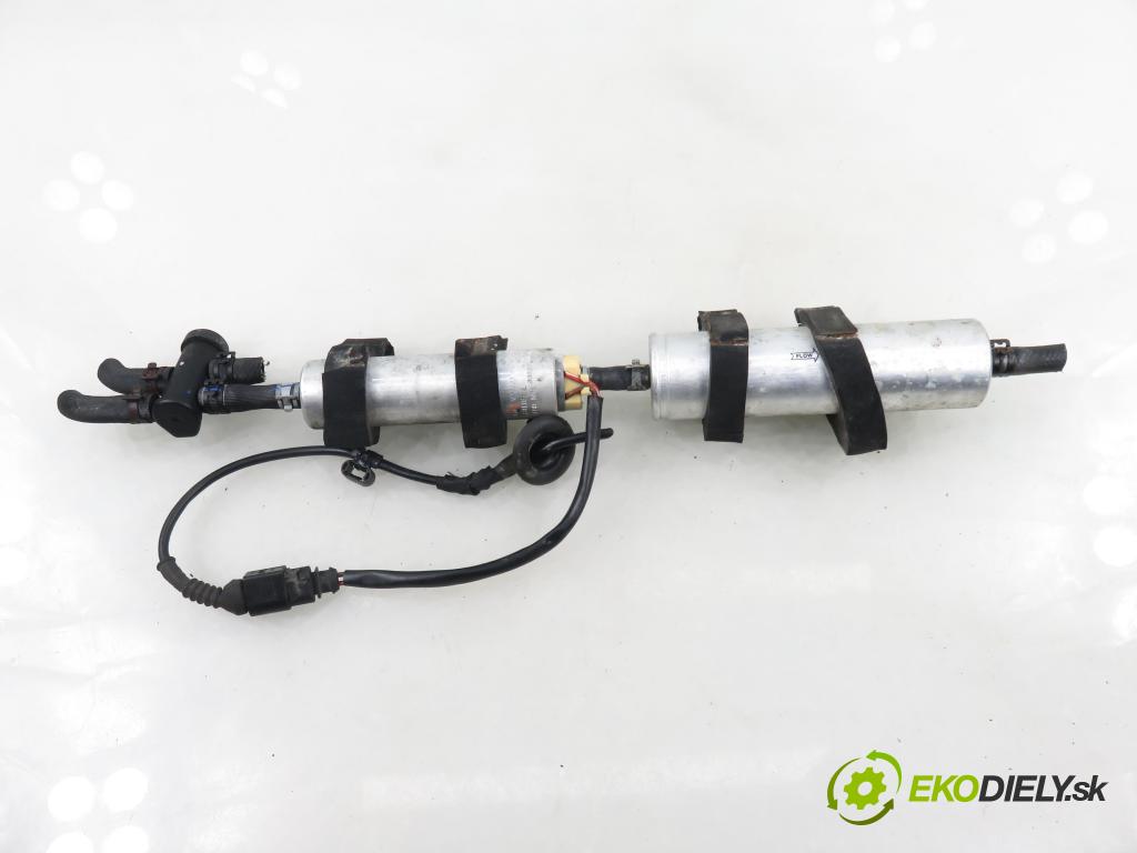 AUDI A5 (8T3) COUPE 2009 140,00 2.7 TDI - CGKA 2698,00 pumpa paliva 8K0906095A ; F026402068