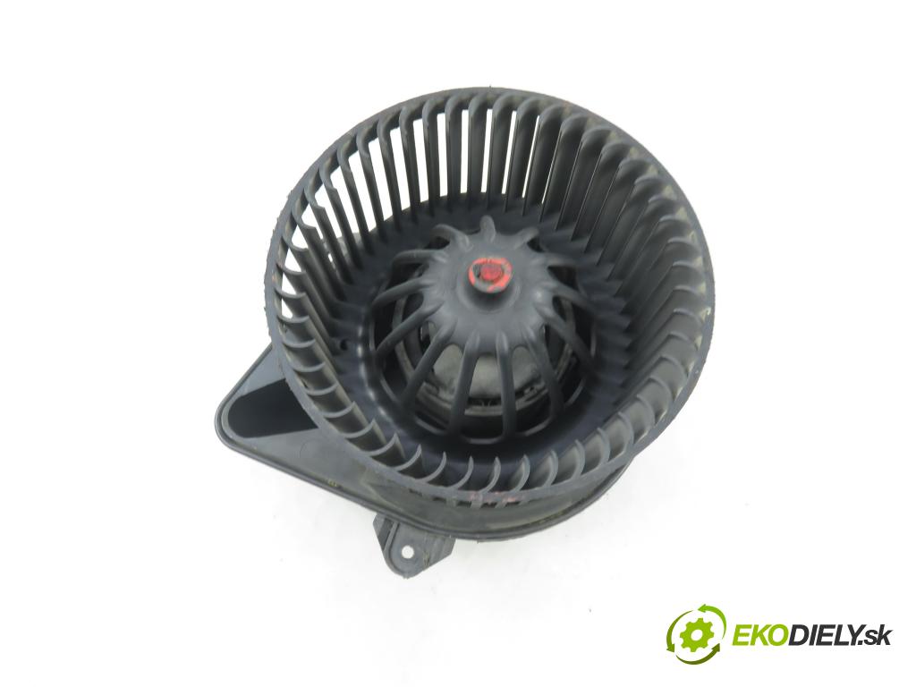 RENAULT SCENIC I (JA0/1_) MINIVAN 2002 0,00 1.6 - K4M 708 1598,00 Ventilátor vetráku