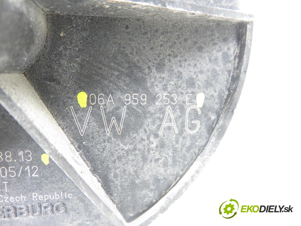 SKODA OCTAVIA II (1Z3) LIFTBACK 2012 75,00 1.6 - BSE 1595,00 pumpa vzduchu 06A959253E ; 72273813 ; 06A131333C