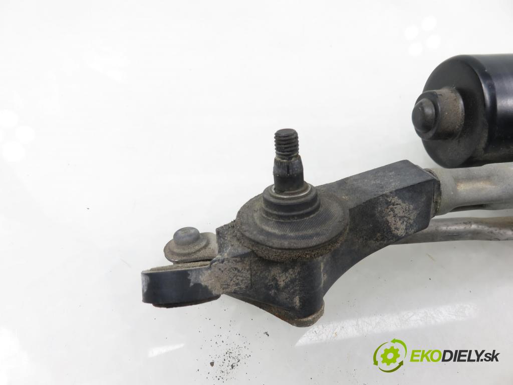 OPEL ASTRA G liftback (T98) HB 2002 62,00 1.6 8V - Z 16 SE 1598,00 MECHANISMUS/ motorek stěračů 404387