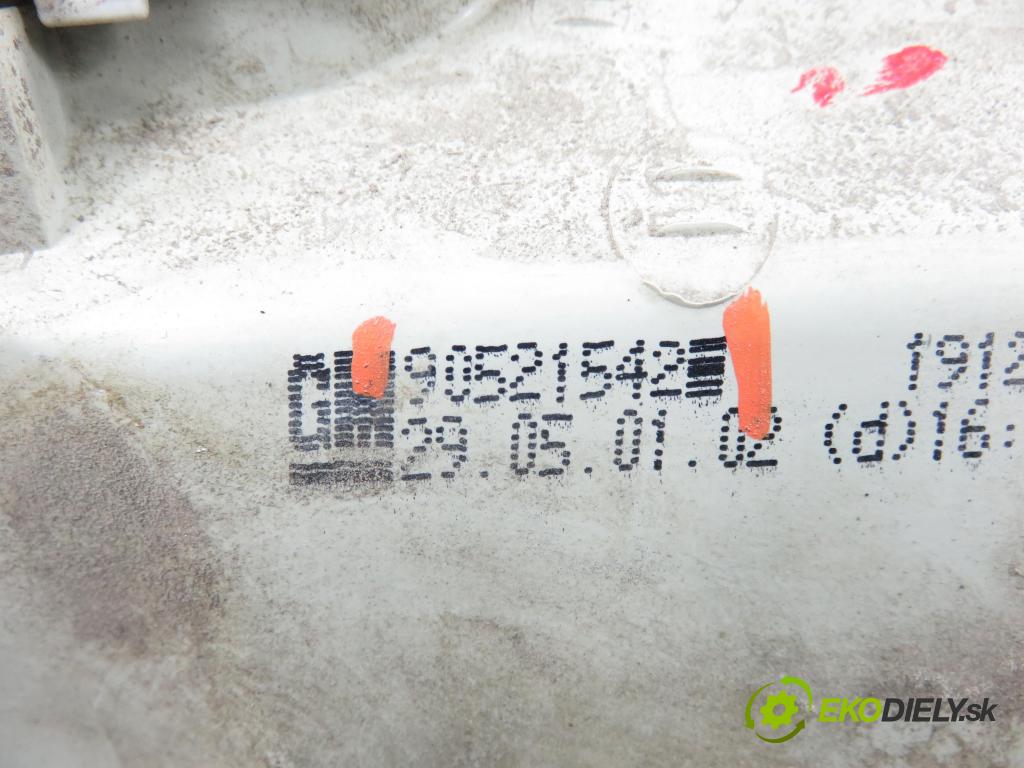 OPEL ASTRA G liftback (T98) HB 2002 62,00 1.6 8V - Z 16 SE 1598,00 světlo levé zadní 90521542