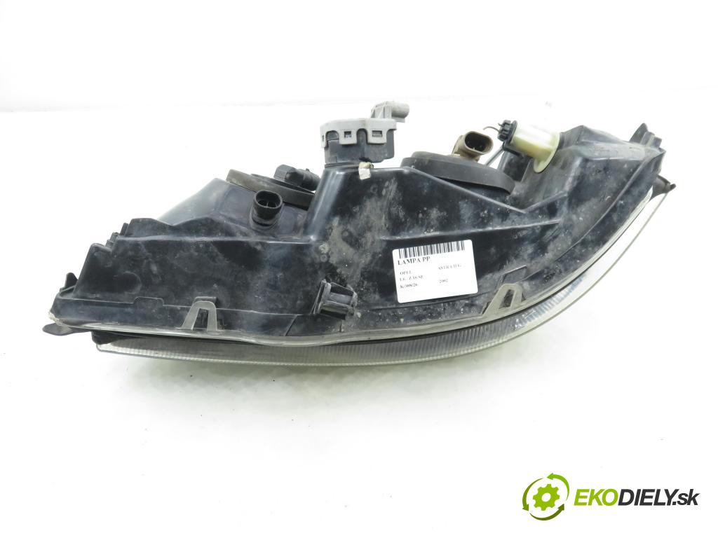 OPEL ASTRA G liftback (T98) HB 2002 62,00 1.6 8V - Z 16 SE 1598,00 Svetlo PP