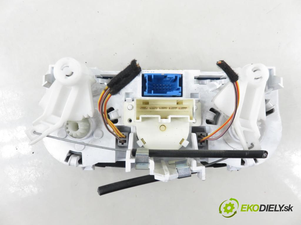 OPEL CORSA D (S07) HB 2010 70,00 1.3 CDTI - Z 13 DTE 1248,00 Panel kúrenia KLIMATRONIK 466119570