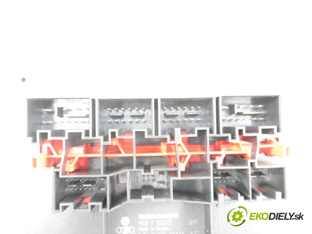 SEAT LEON (1P1) HB 2007 77,00 1.9 TDI - BLS 1896,00 MODUL BSI 3C0937049AE