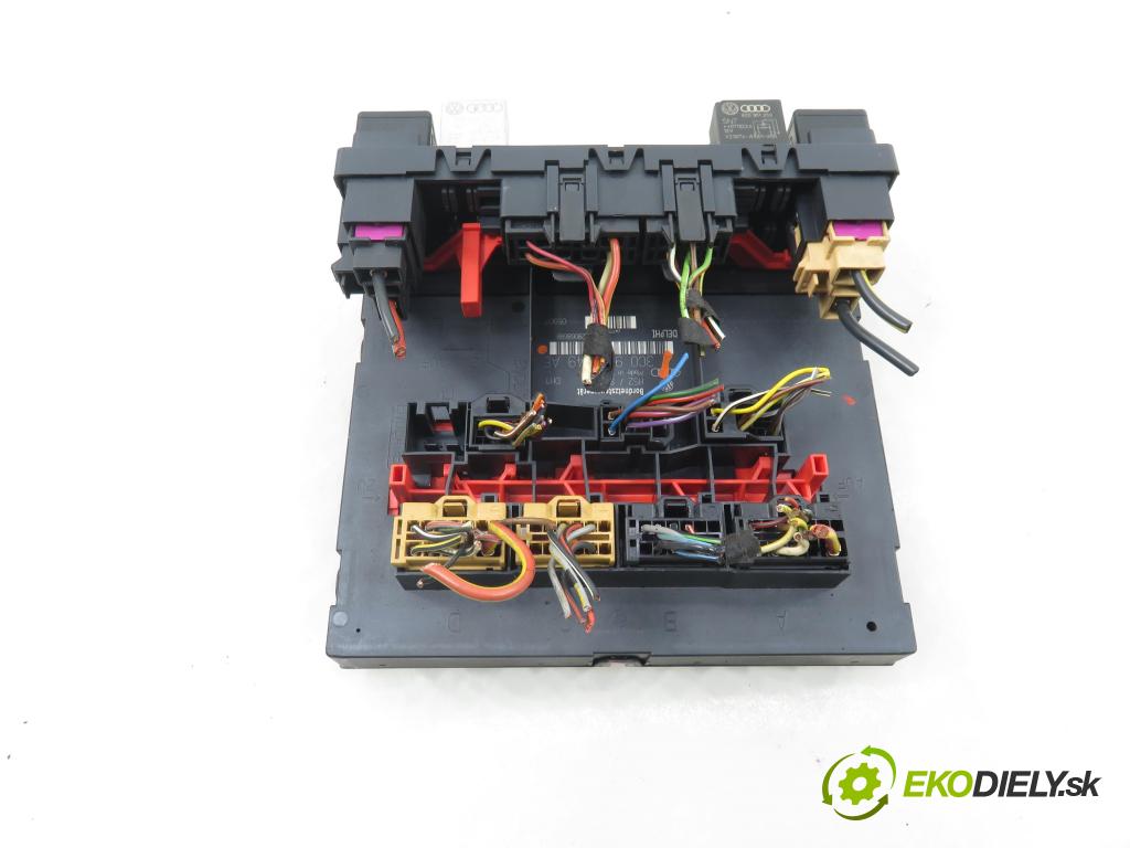 SEAT LEON (1P1) HB 2007 77,00 1.9 TDI - BLS 1896,00 MODUL BSI 3C0937049AE