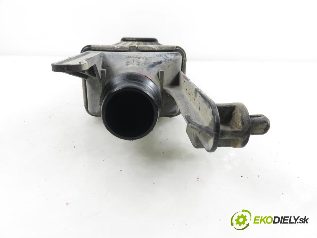 OPEL CORSA D (S07) HB 2010 70,00 1.3 CDTI - Z 13 DTE 1248,00 chladič intercooler