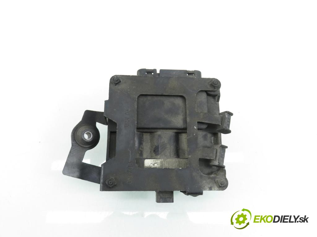 AUDI A3 (8P1) HB 2003 103,00 2.0 TDI PD 16V 140 1968,00 VENTIL magnetický 6Q0906625