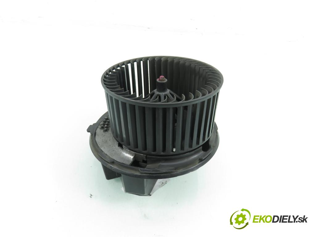 AUDI A3 (8P1) HB 2003 103,00 2.0 TDI PD 16V 140 1968,00 ventilátor větráku 1K1820015 ; F983228M