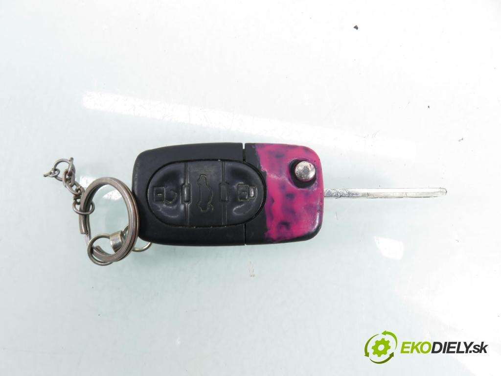 AUDI A3 (8P1) HB 2003 103,00 2.0 TDI PD 16V 140 1968,00 spinačka 1K0905851 (Spínacia skrinka)