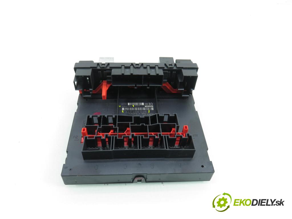 AUDI A3 (8P1) HB 2003 103,00 2.0 TDI PD 16V 140 1968,00 MODUL komfortu 8P0907279 ; F005V00218