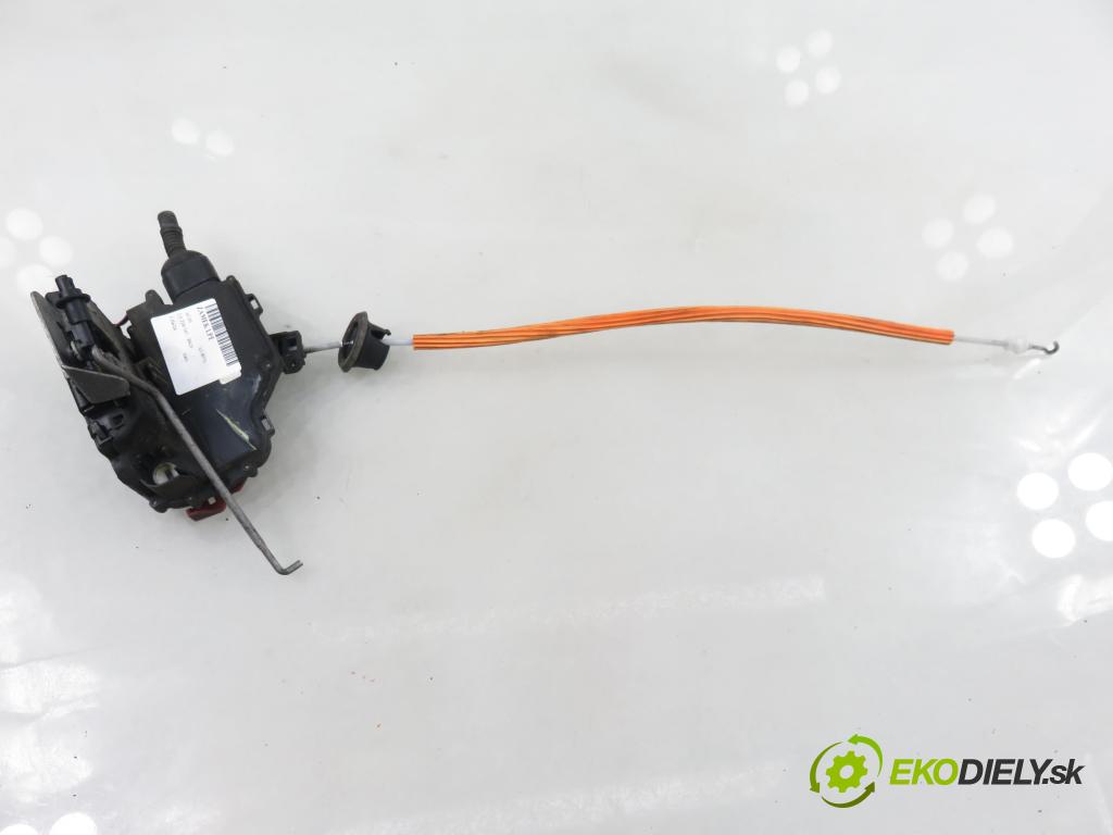 AUDI A3 (8P1) HB 2003 103,00 2.0 TDI PD 16V 140 1968,00 zámok 