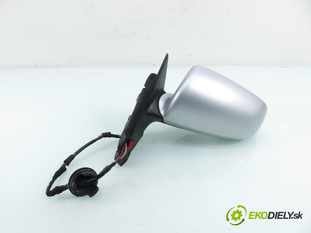 AUDI A3 (8P1) HB 2003 103,00 2.0 TDI PD 16V 140 1968,00 Spätné zrkadlo LE 