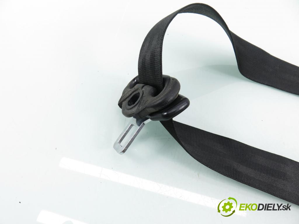 AUDI A3 (8P1) HB 2003 103,00 2.0 TDI PD 16V 140 1968,00 Držiak bezpečnostný LP 8P3857705