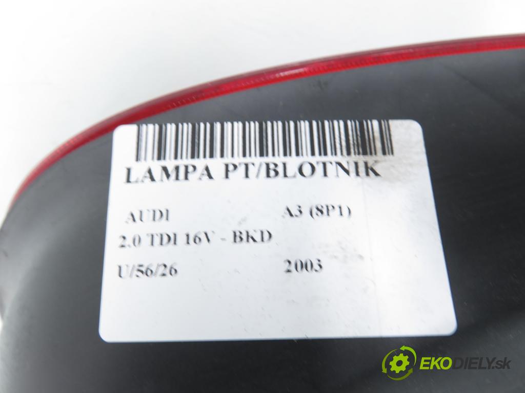 AUDI A3 (8P1) HB 2003 103,00 2.0 TDI PD 16V 140 1968,00 světlo pravé zadní 8P0945096