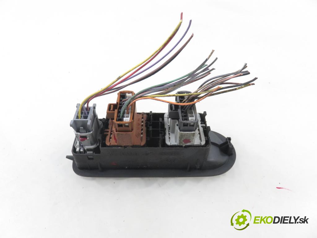 RENAULT GRAND SCENIC II (JM0/1_) MINIVAN 2006 0,00 1.9 dCi (JM15) - F9Q E 804 1870,00 Panel ovládaní oken 156018070