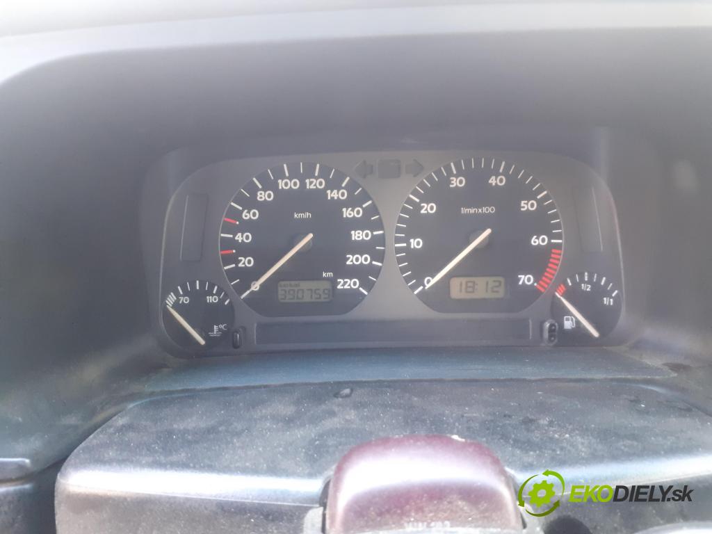 VW GOLF III Variant (1H5) KOMBI 1997 55,00 1.8 - ANN 1781,00 Prístrojovka elektrický 1H0919860C ; 354001002