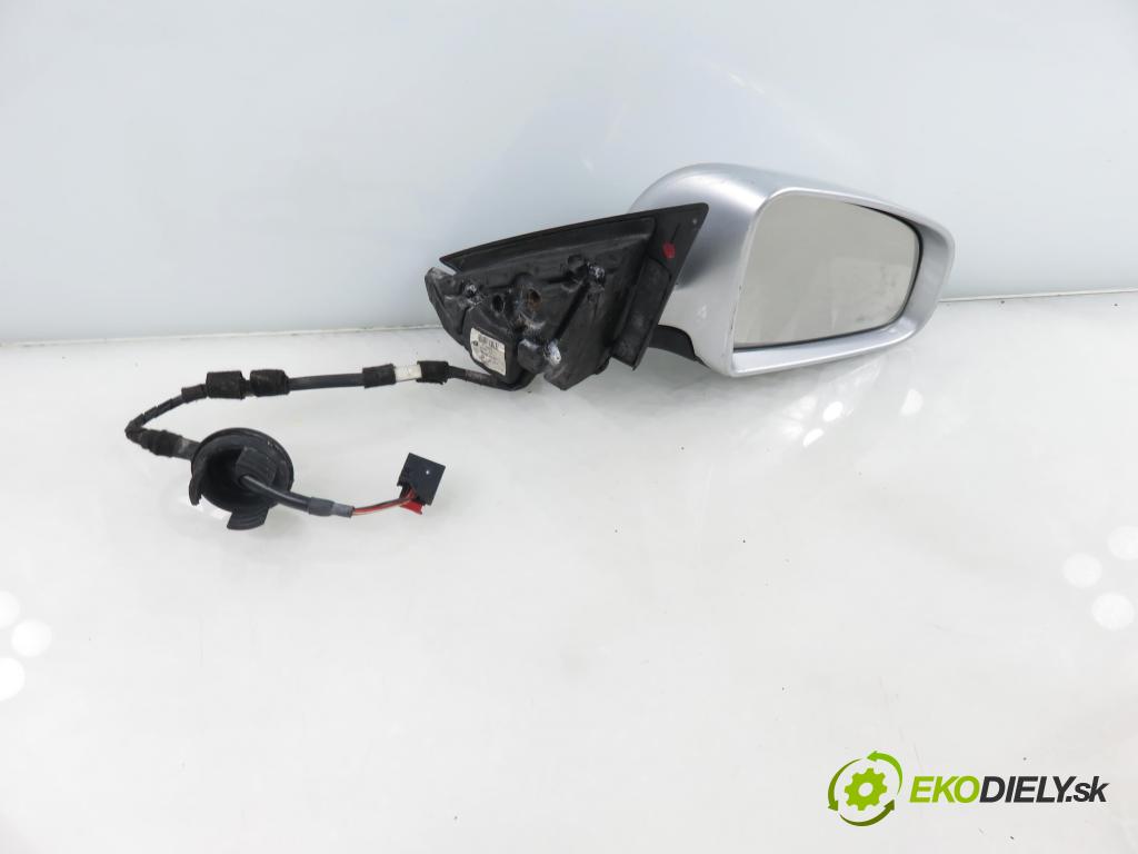 AUDI A3 (8P1) HB 2003 103,00 2.0 TDI PD 16V 140 1968,00 Spätné zrkadlo