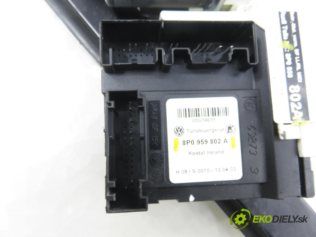 AUDI A3 (8P1) HB 2003 103,00 2.0 TDI PD 16V 140 1968,00 Mechanizmus okien 3D 8P0959802A