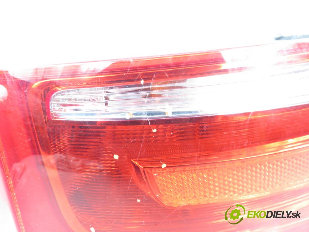 AUDI A5 (8T3) COUPE 2009 140,00 2.7 TDI - CGKA 2698,00 světlo levé zadní 8T0945095