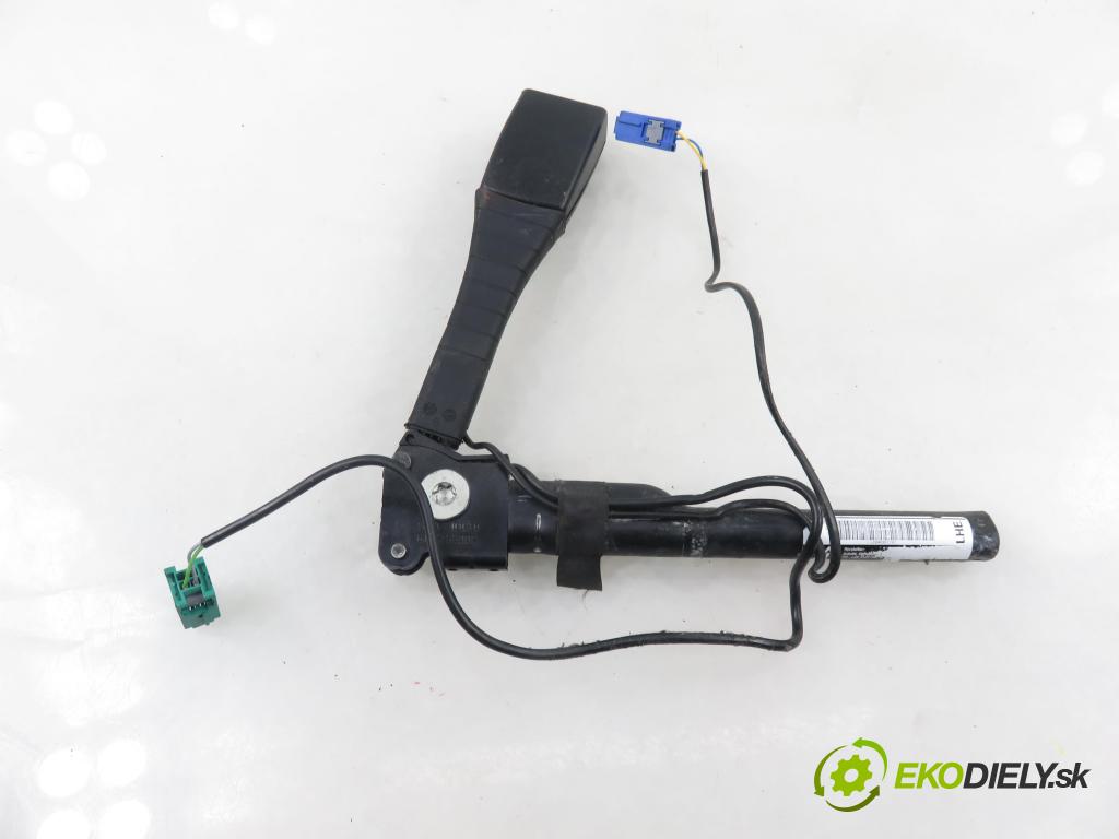 OPEL CORSA D (S07) HB 2010 70,00 1.3 CDTI - Z 13 DTE 1248,00 zapínače pásů PŘEDNÍ: 13286178