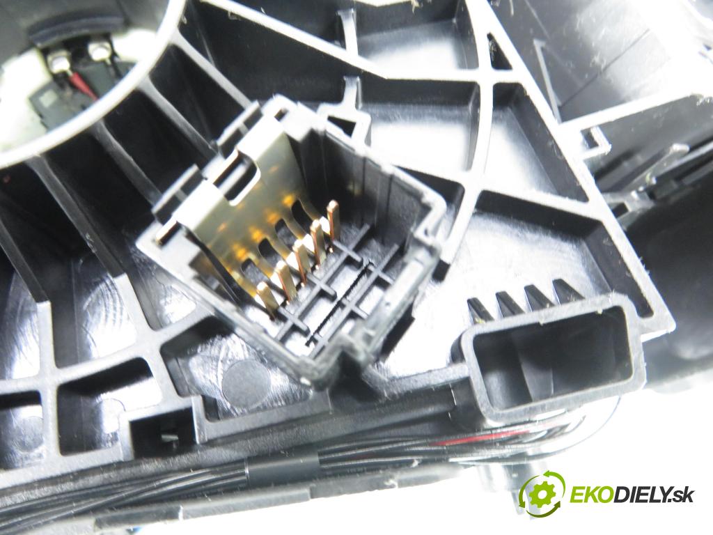 RENAULT GRAND SCENIC II (JM0/1_) MINIVAN 2006 0,00 1.9 dCi (JM15) - F9Q E 804 1870,00 PAKA/ŘAZENÍ/SADA: 8200127727