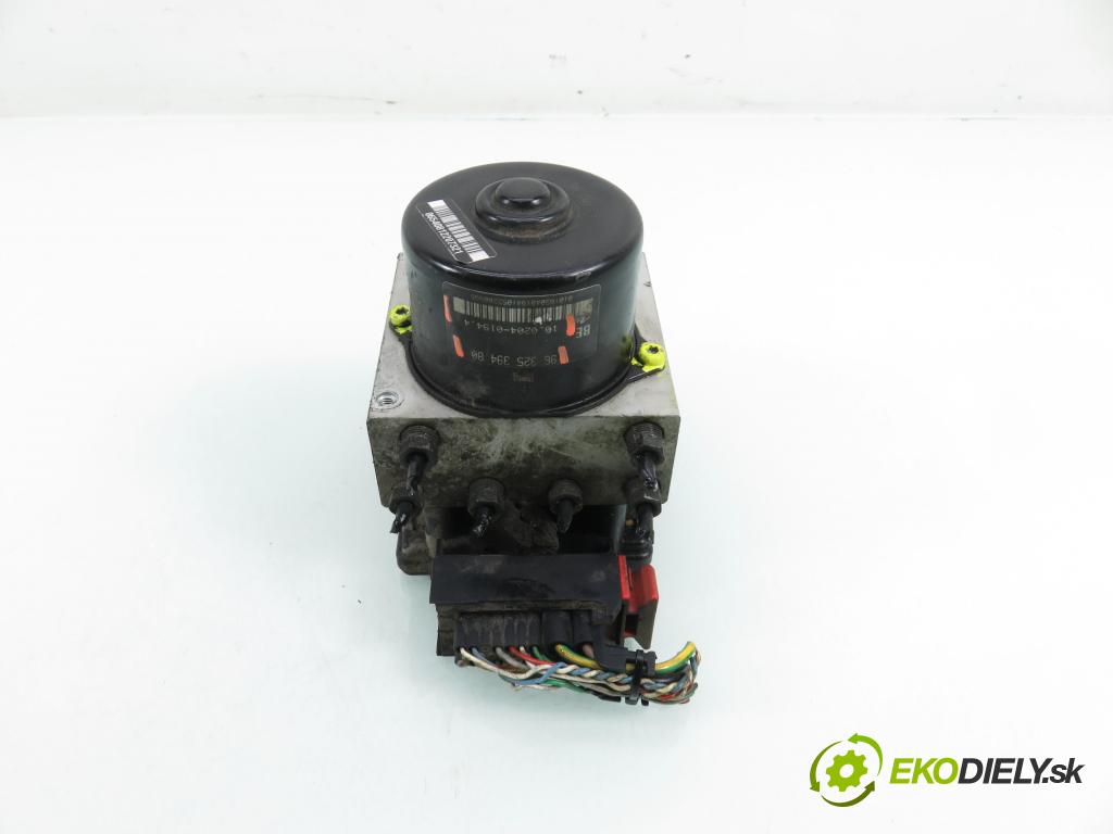 PEUGEOT 206 liftback (2A/C) HB 2003 55,00 1.4 i - KFW (TU3JP) 1360,00 pumpa ABS 9632539480 ; 10094811083 ; 10020806902 (Pumpa ABS)