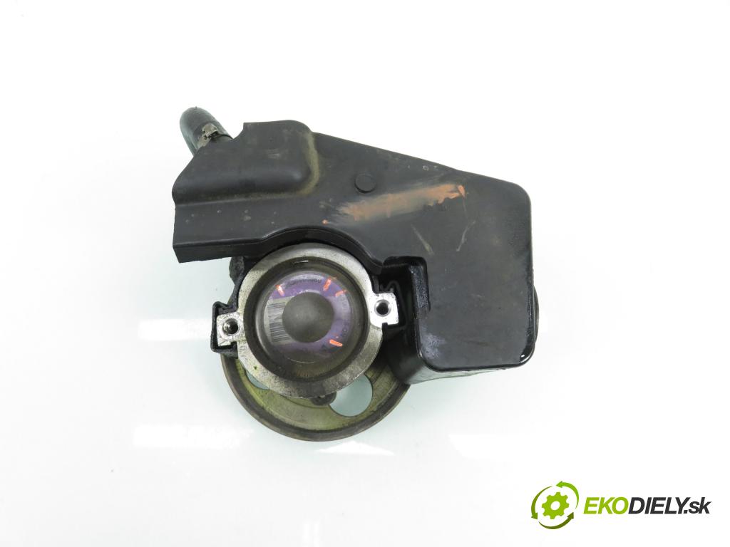 PEUGEOT 206 liftback (2A/C) HB 2003 55,00 1.4 75 - KFW 1360,00 Pumpa servočerpadlo 9636868880 ; 26079836 (Servočerpadlo)