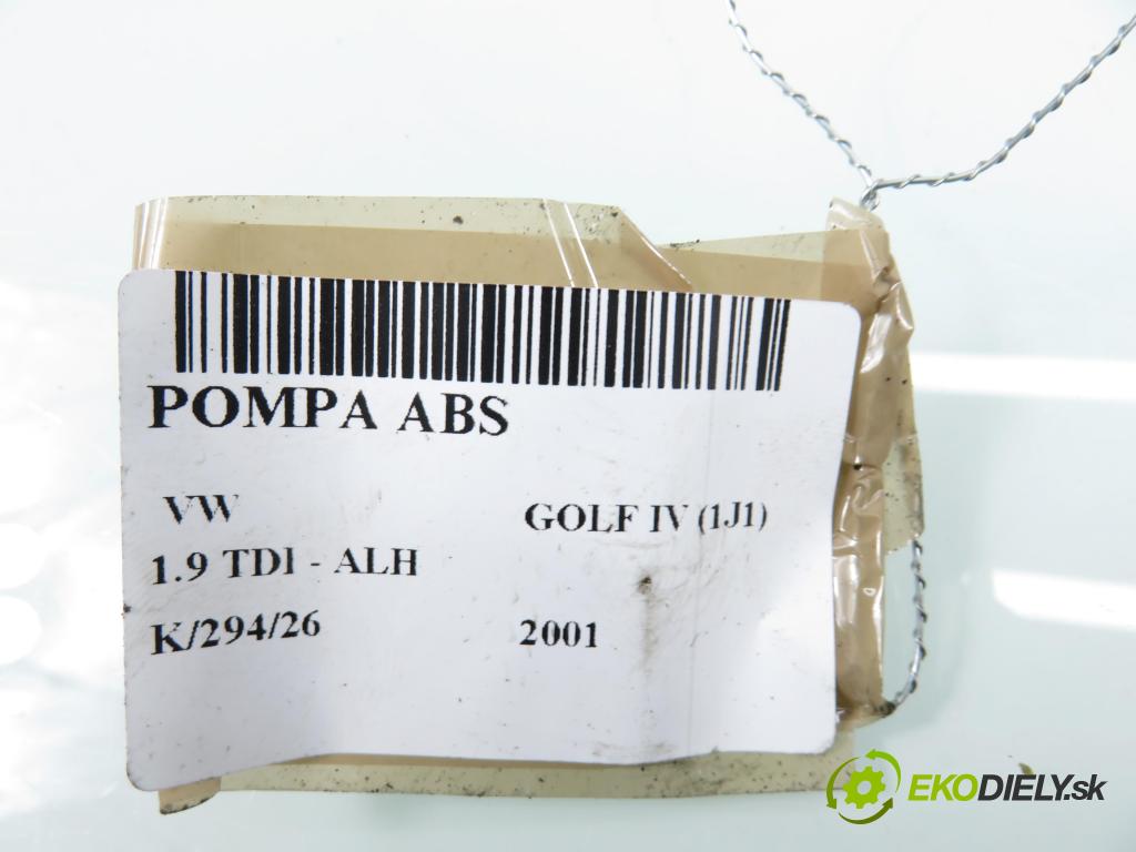 VW GOLF IV (1J1) HB 2001 66,00 1.9 TDI 90 - ALH 1896,00 pumpa ABS 1C0907379E ; 10096003133 ; 1J0614517E (Pumpa ABS)