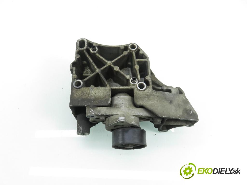 PEUGEOT 206 liftback (2A/C) HB 2003 55,00 1.4 75 - KFW 1360,00 uchycení alternátora 9649103280