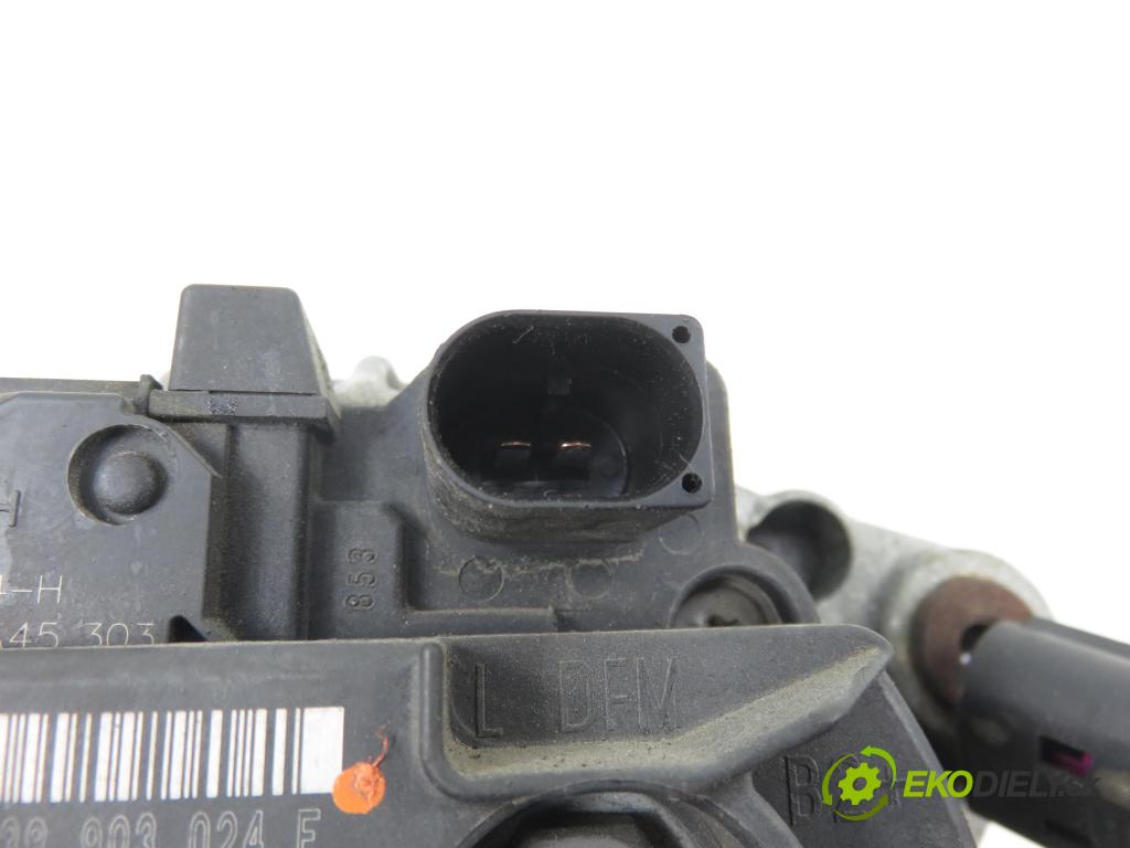 VW GOLF IV Variant (1J5) KOMBI 2002 74,00 1.9 TDI PD 101 - AXR 1896,00 Alternátor 038903024F ; 0124515121 (Alternátor)