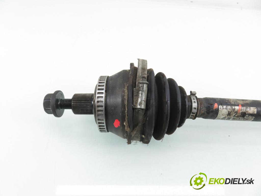 AUDI A4 (8E2, B6) SEDAN 2003 132,00 2.5 TDI V6 180 quattro - AKE 2496,00 poloos PP 8E0407272S