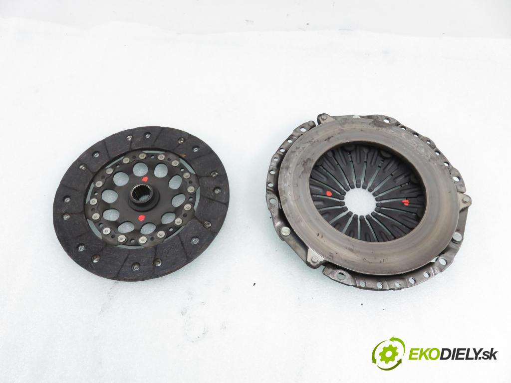 VW PASSAT B5.5 Variant (3B6) KOMBI 2002 96,00 1.9 TDI - AWX 1896,00 lamela kotouč + DOCISK 123032411 ; 323072710