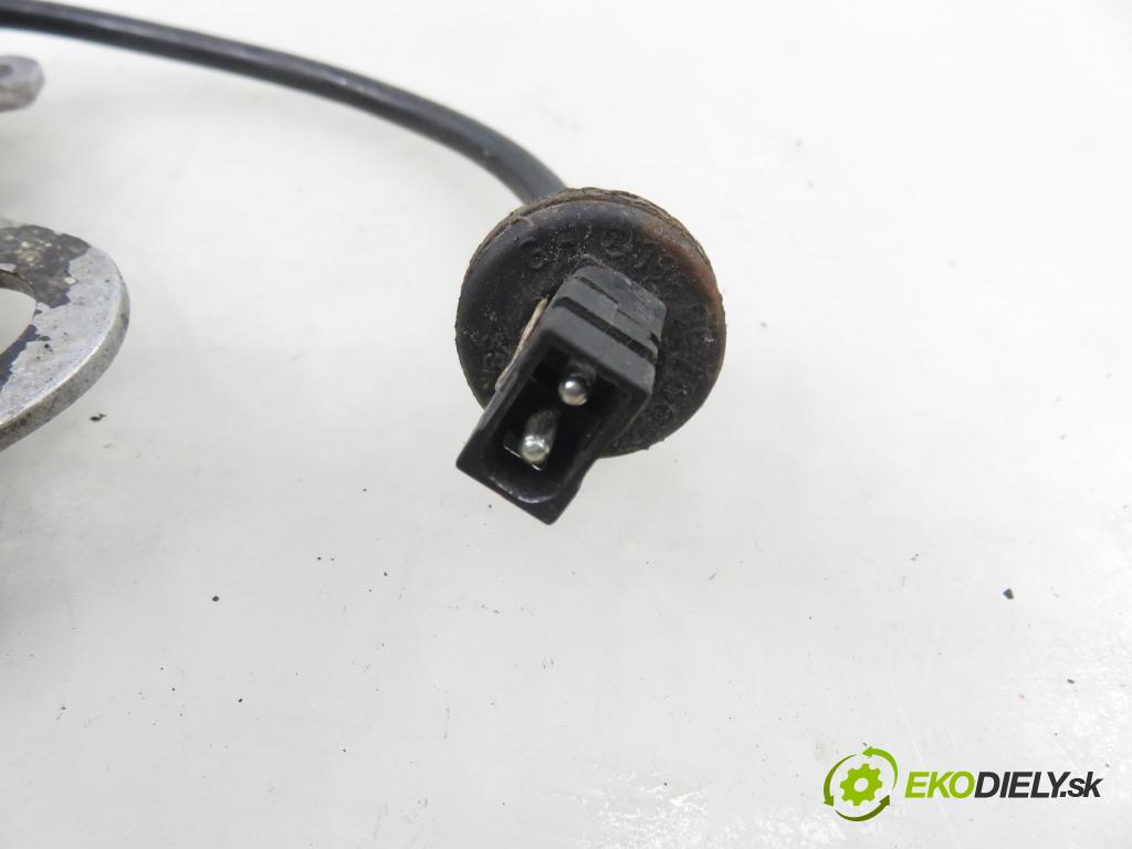 MERCEDES-BENZ Sedan (W124) SEDAN 1992 100,00 200 E (124.019) - M 111.940 1998,00 VENTIL: brzdy 1243505057