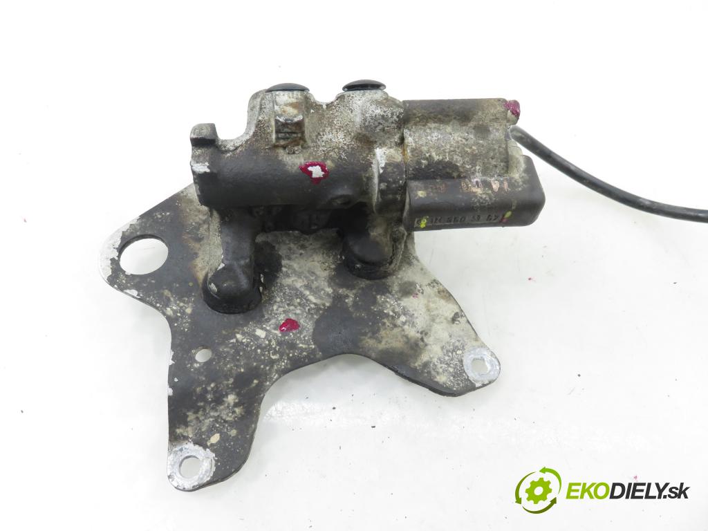 MERCEDES-BENZ Sedan (W124) SEDAN 1992 100,00 200 E (124.019) - M 111.940 1998,00 VENTIL: brzdy 1243505057