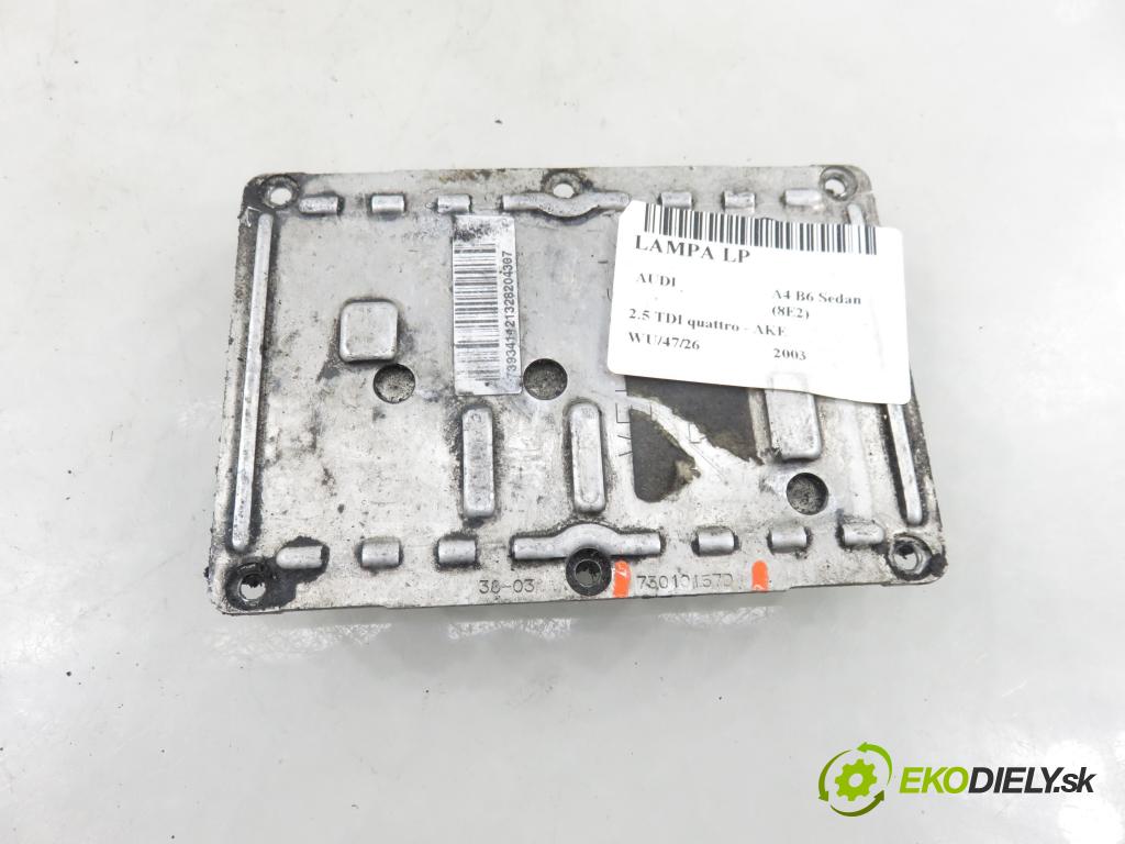 AUDI A4 (8E2, B6) SEDAN 2003 132,00 2.5 TDI V6 180 quattro - AKE 2496,00 Menič xenonová 73010157D