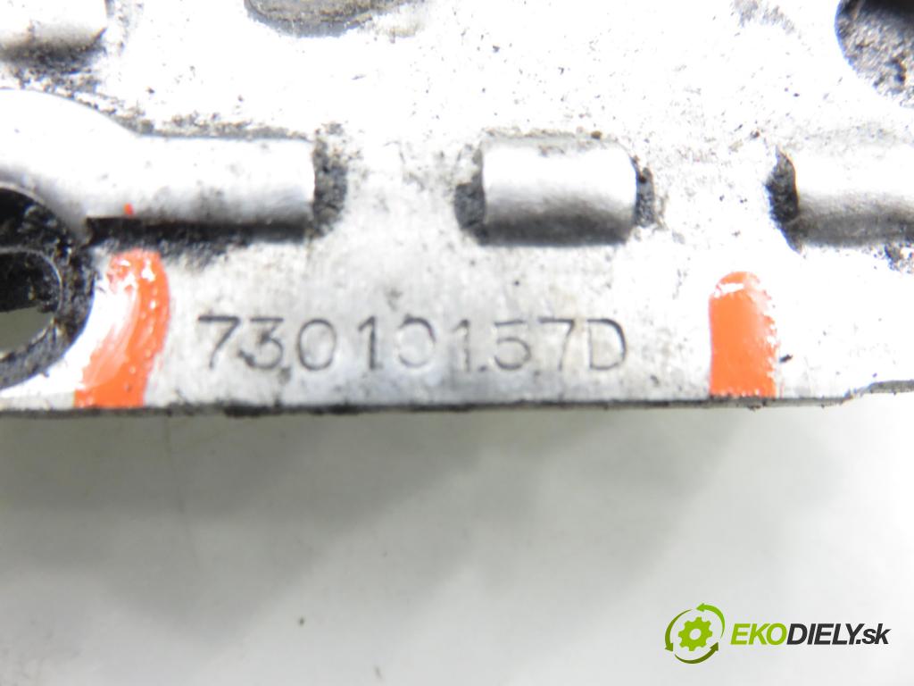 AUDI A4 (8E2, B6) SEDAN 2003 132,00 2.5 TDI V6 180 quattro - AKE 2496,00 Menič xenonová 73010157D