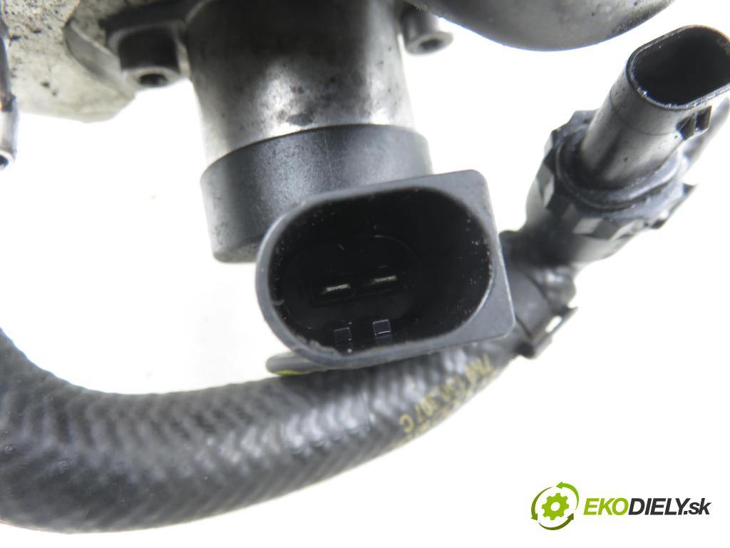 VW TIGUAN (5N_) SUV 2014 130,00 2.0 TDI 4motion - CFGC 1968,00 pumpa vstřikovací 03L130755AC ; 0445010529 ; 0928400768 (Vstřikovací čerpadlo)