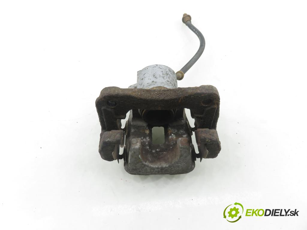 TOYOTA RAV 4 III (_A3_) SUV 2007 130,00 2.2 D 4WD 177 - 2AD-FHV 2231,00 Brzdič strmeň pravé zadné