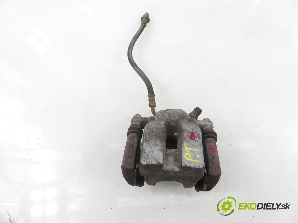 TOYOTA RAV 4 III (_A3_) SUV 2007 130,00 2.2 D 4WD 177 - 2AD-FHV 2231,00 Brzdič strmeň pravé zadné