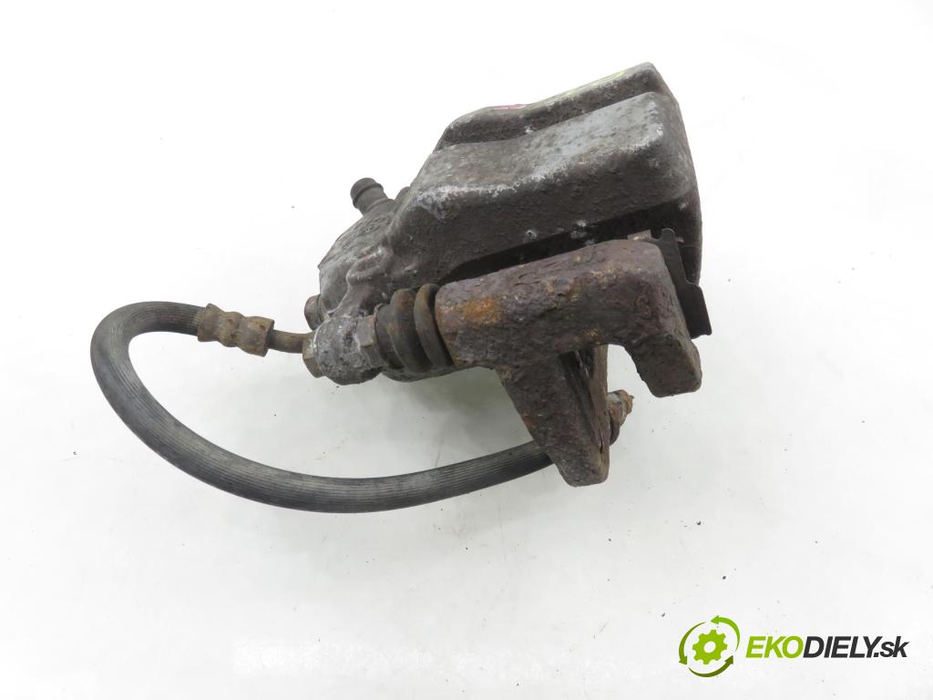 TOYOTA RAV 4 III (_A3_) SUV 2007 130,00 2.2 D 4WD 177 - 2AD-FHV 2231,00 Brzdič strmeň pravé zadné