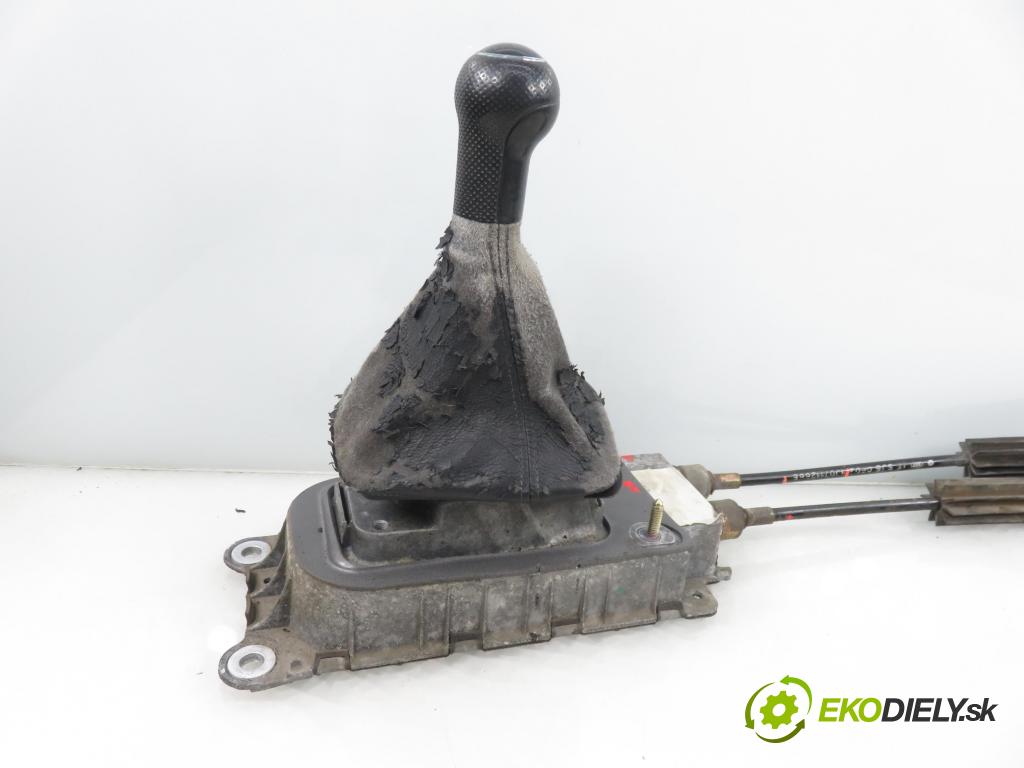 VW GOLF IV Variant (1J5) KOMBI 2002 74,00 1.9 TDI PD 101 - AXR 1896,00 ZVEDÁK: 1J0711266E